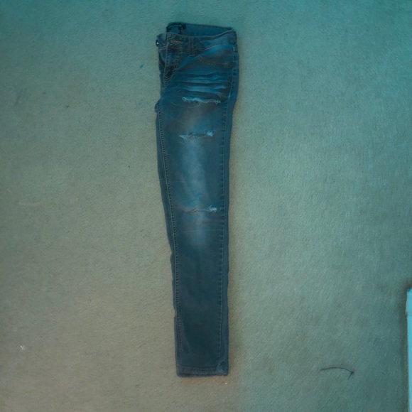 Jeans - Picture 3 of 3